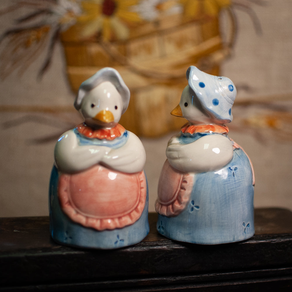 Vintage Otagiri Anthropomorphic Ducks Salt and Pepper Set